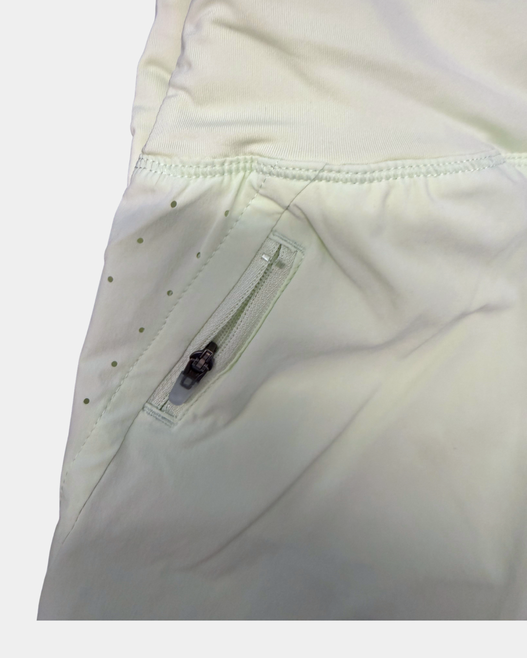 Nike One 2-in-1 juoksushortsit barely volt – koko XS, uusi