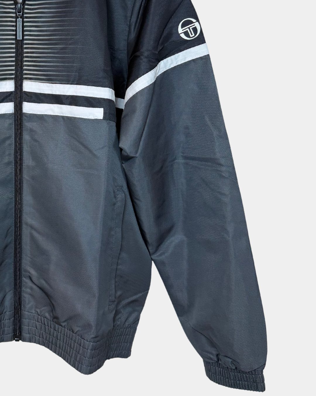 Sergio Tacchini Nema Track Jacket – musta/harmaa, koko L, uusi hintalapuin