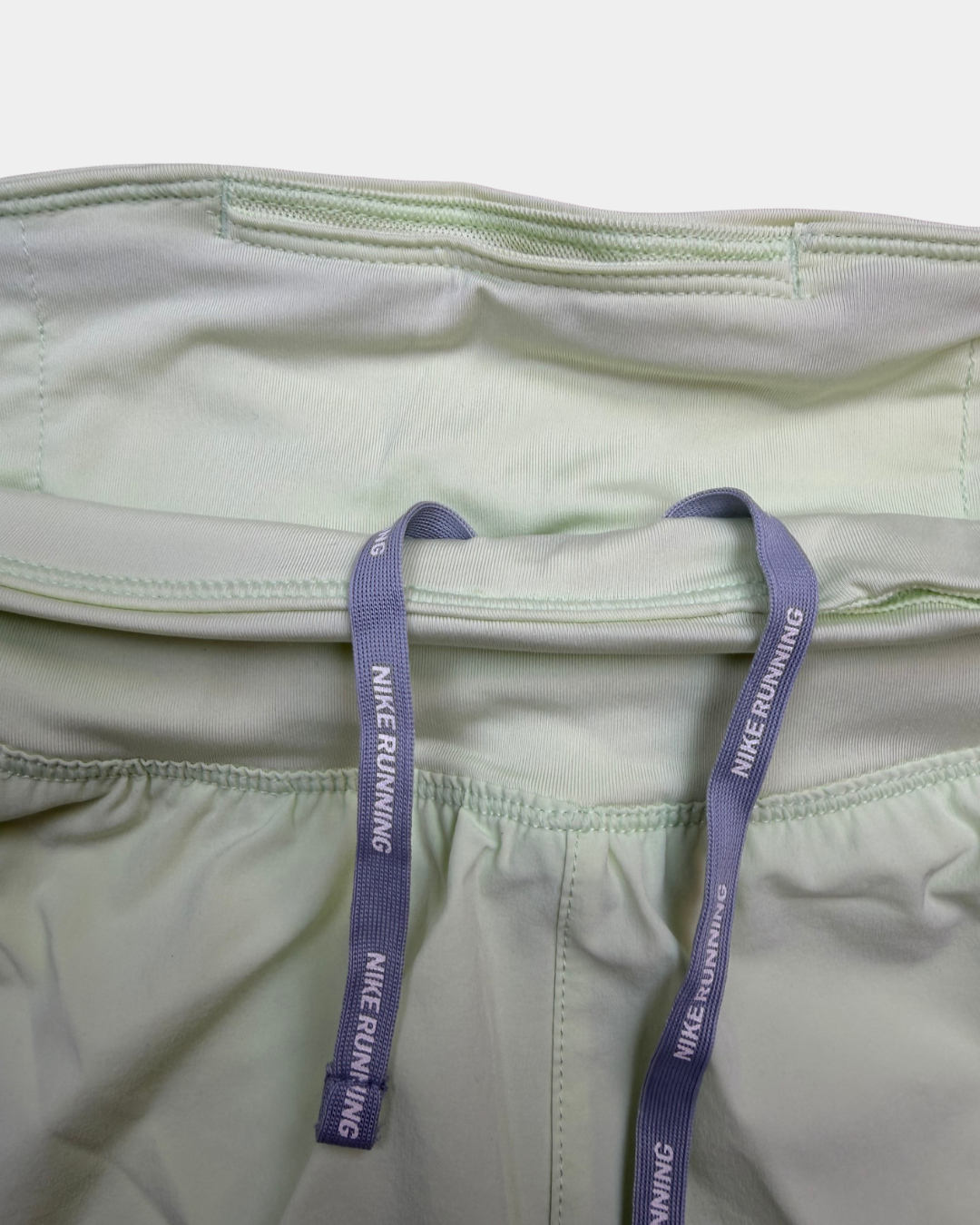 Nike One 2-in-1 juoksushortsit barely volt – koko XS, uusi