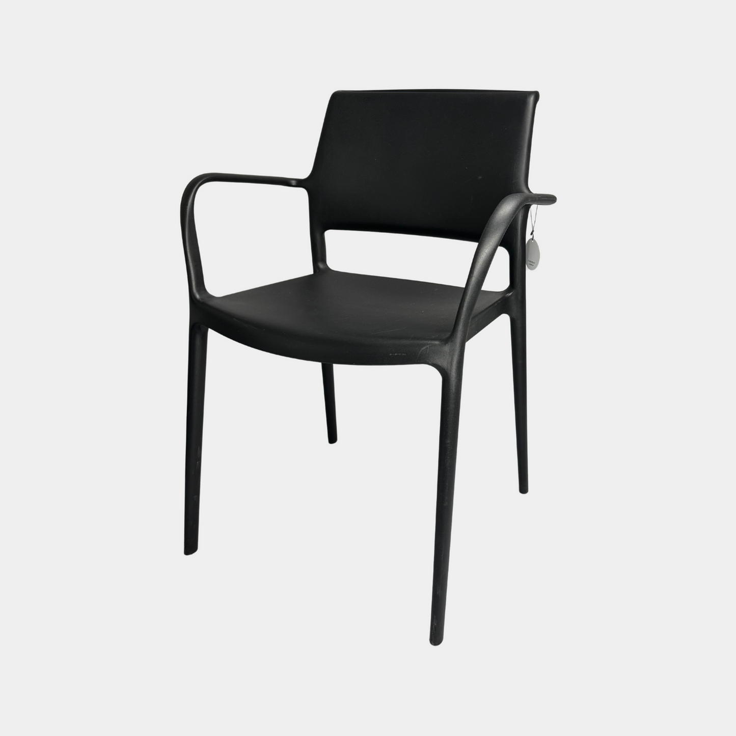 Pedrali Ara 315 -tuoli, musta