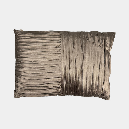 Uusi Adora-sisustustyyny (35x50 cm)